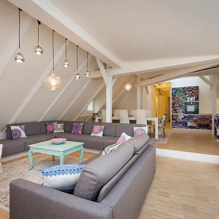 Empirent Old Town Apartment *