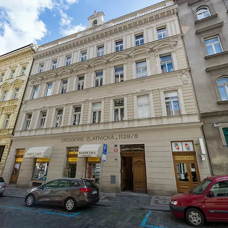Empirent Old Town * Praga