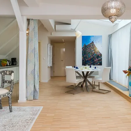 Empirent Old Town Apartment Prague
