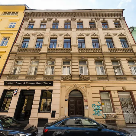 Empirent Old Town * Prag